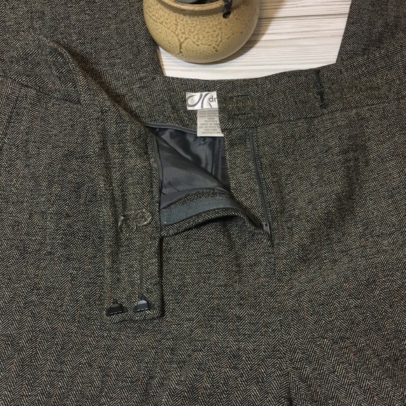 Dress Barn fully lined twill slacks - Picture 7 of 9